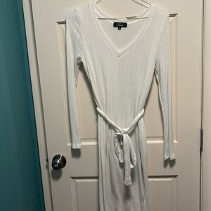 Lulu’s White Sweater Dress